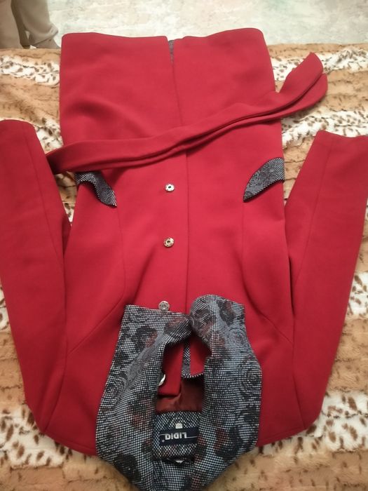 Вещи женские 46 размер