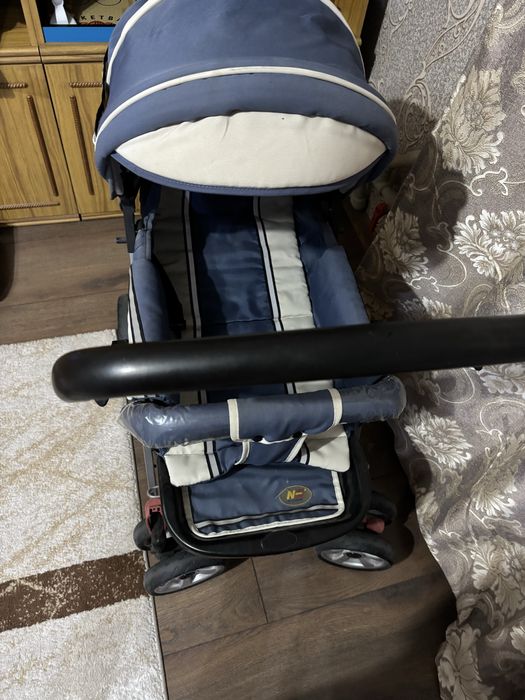 Продам детскую коляску