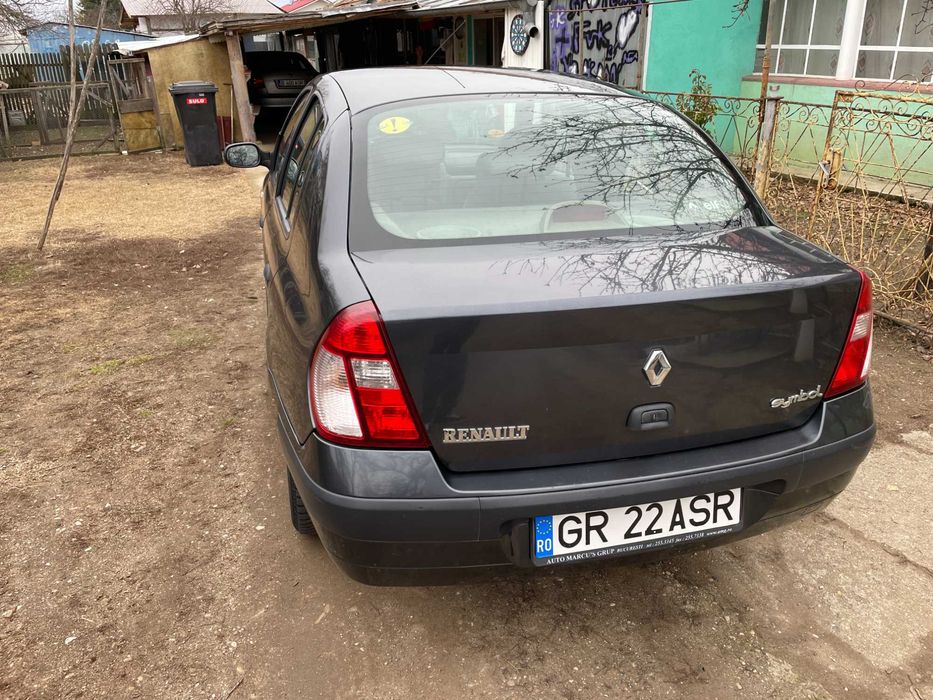Vând Renault Symbol 2006 1.4 16v