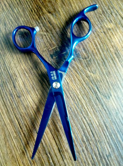 Професионални фризьорски ножици, калъф, остриета