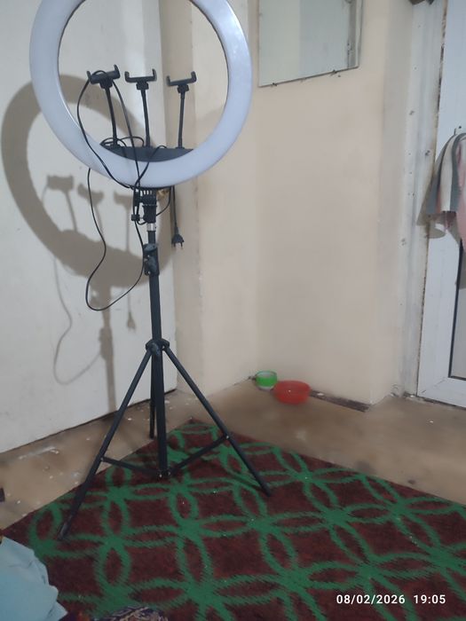 Lampa yangi eng kottasi