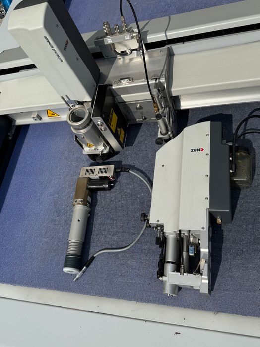 Дигитален кътер  ZUND S3-L1200 CNC машина