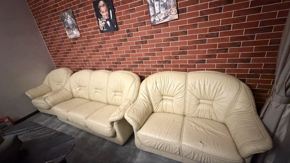 продам диваны и кресло