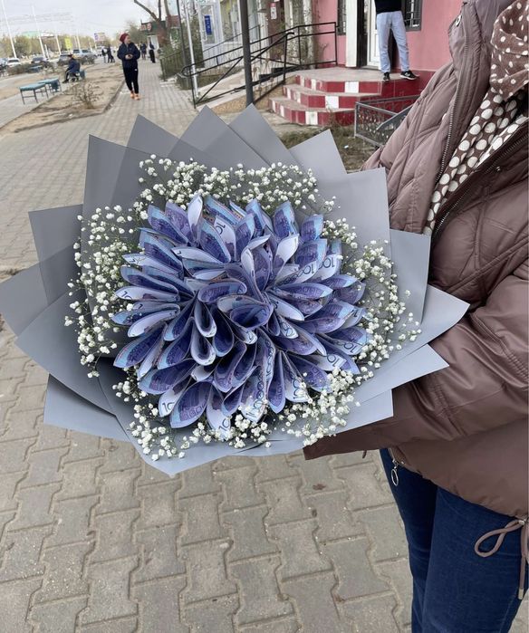 Подарки девушке/ из денег/букет денежный