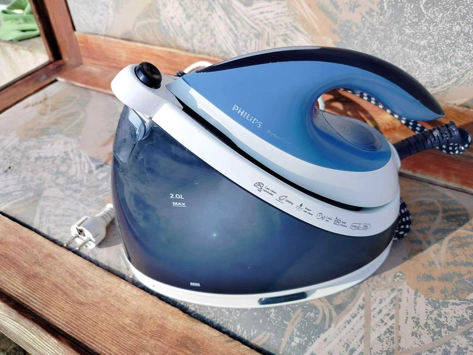 Парогенератор philips GC7057