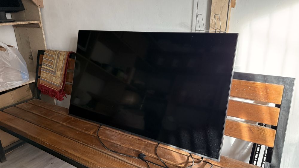 Телевизор samsung LED