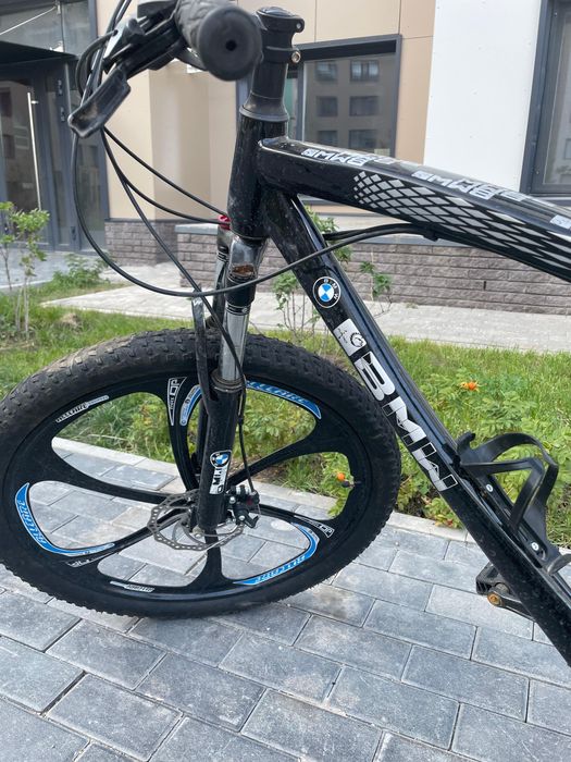 Спортивный велисепед