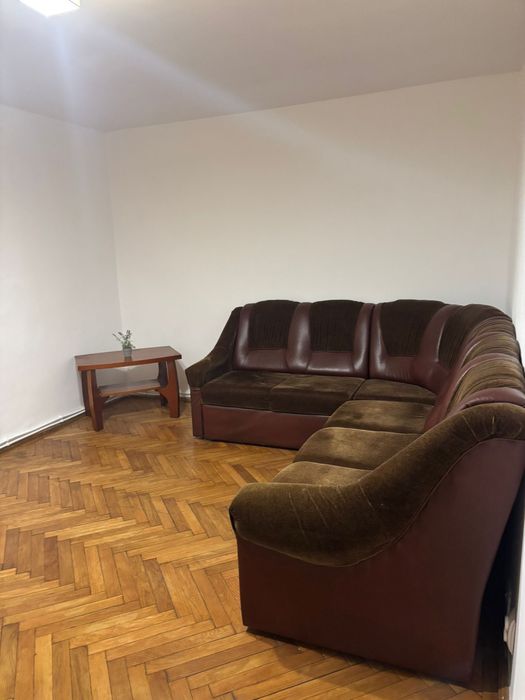 Proprietar-Apartament cu 2 camere de inchiriat- 57m, etaj 1,zona buna