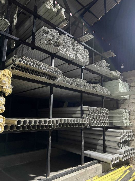 Безшовные  Нержавейка труба 304марка 3,0мм 3,5мм Наличийда бор