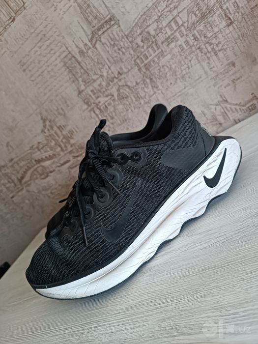 Оригинальные кроссы Nike