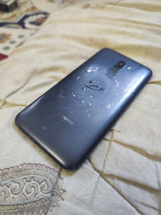 Poco f1 hyperOS 2