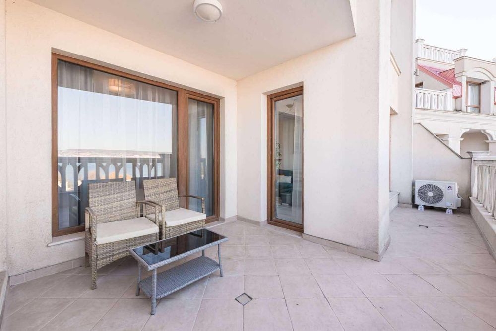 Дава се под наем Двустаен апартамент в Варна, Аспарухово - 70 кв.м за 613 € - Снимка #7