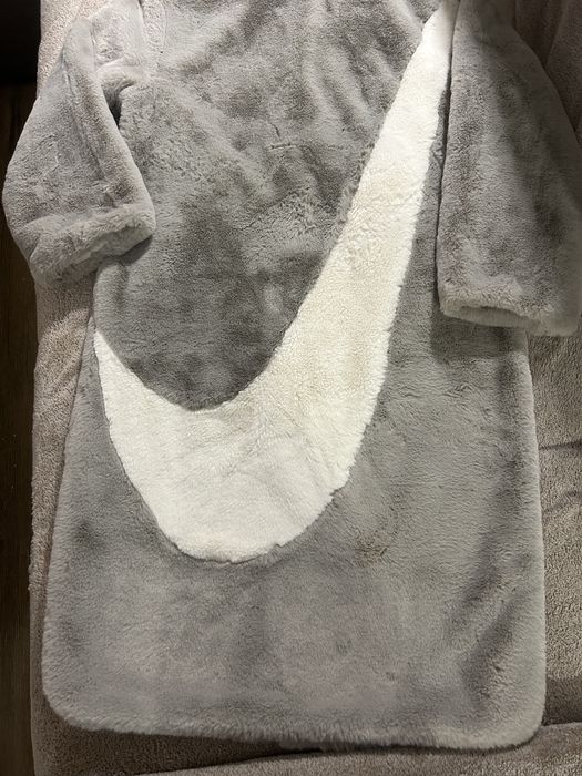 Палто Nike размер S