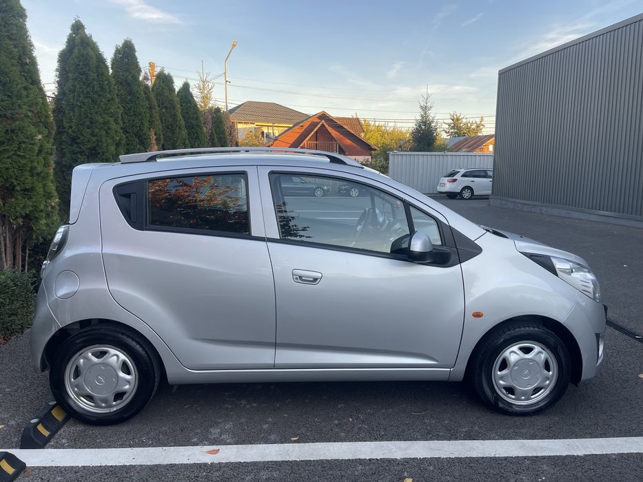 Chevrolet Spark 1.0 Benzină