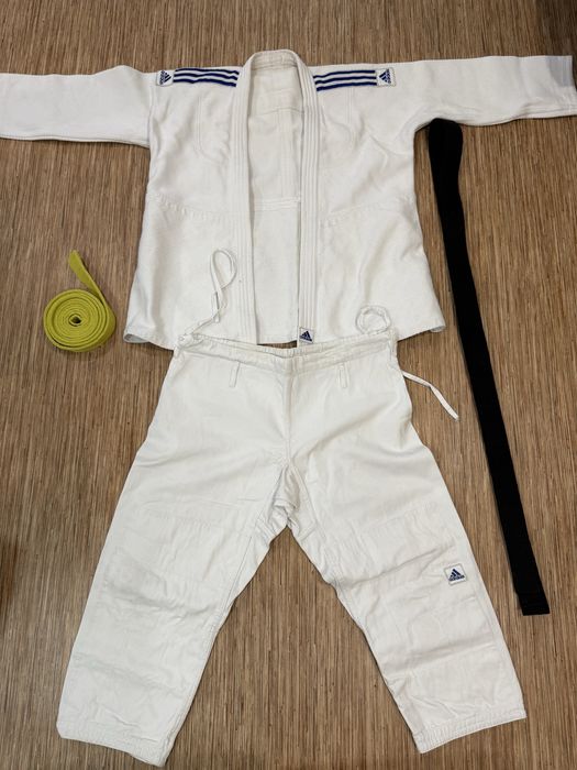 Кимоно для дзюдо Adidas (Белое) — Рост 160 см