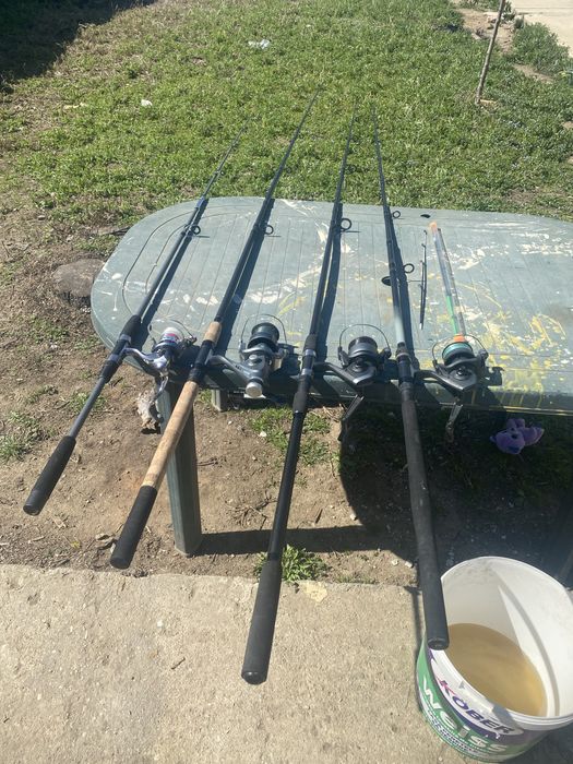 Lansete si mulinete de vanzare