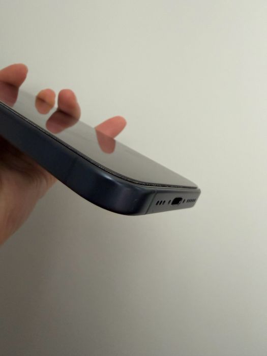 Продам iphone 15 pro