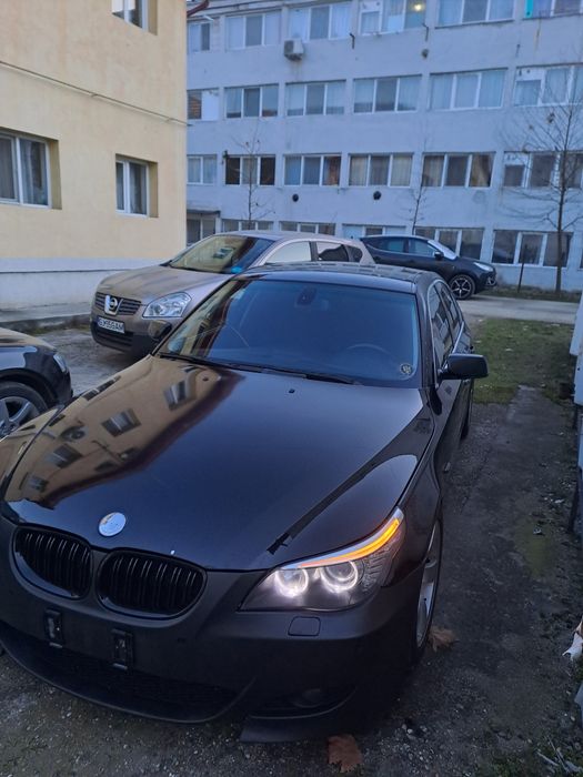 Vând bmw e60 sau schimb cu golf 5
masina este personala de 2ani de zil