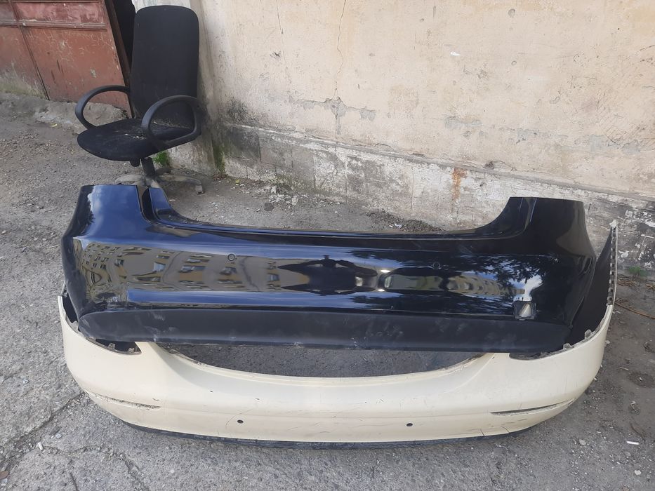 Grile si bari mercedes w213