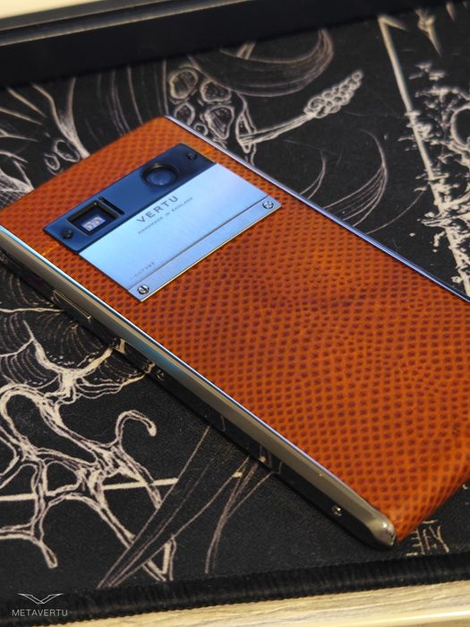 Vertu Aster Kaguran