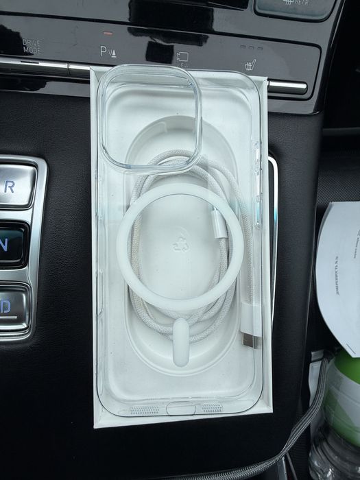 iPhone 16 Pro 128гб (Не вскрывался)