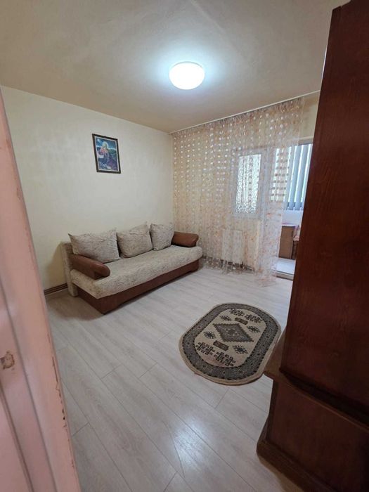 Apartament de inchiriat