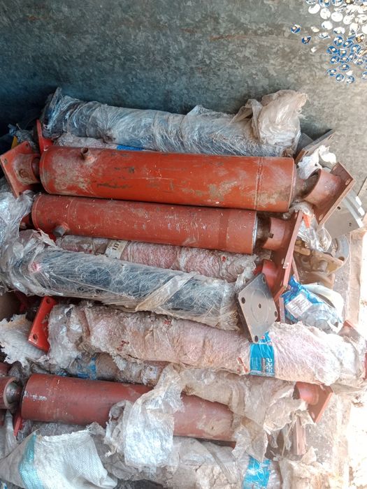 Продам двигатель ямз 240 цылиндры ПТС