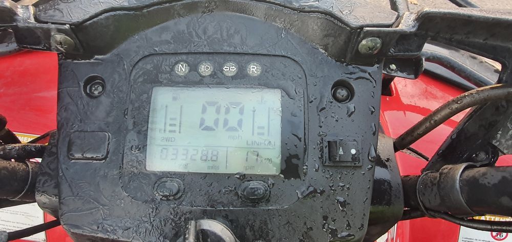 Vînd Atveu Hytrack 410