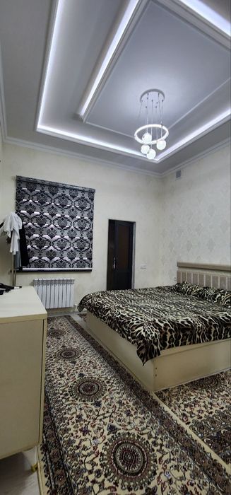 Гулистон 3соток 4комнатная новая евроремонт 100м от дороги