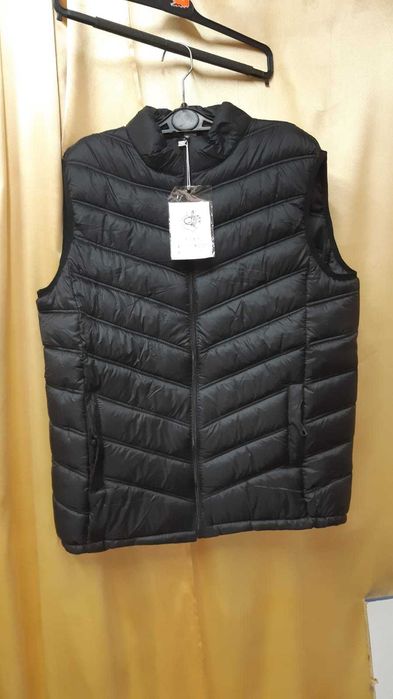 Безрукавки мужские