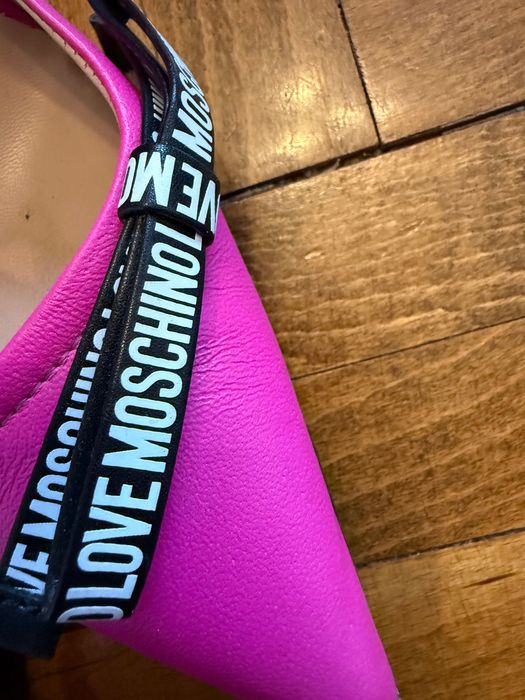 Обувки 36,  Love moschino