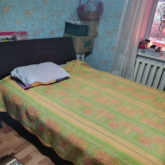 Продам спальный гарнитур
