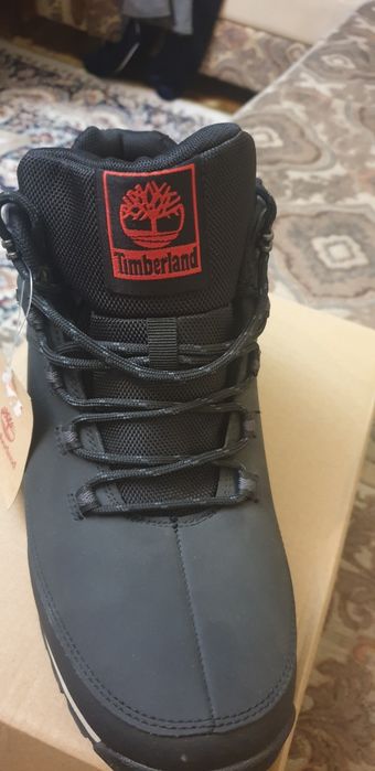 Фирменные ботинки мужские