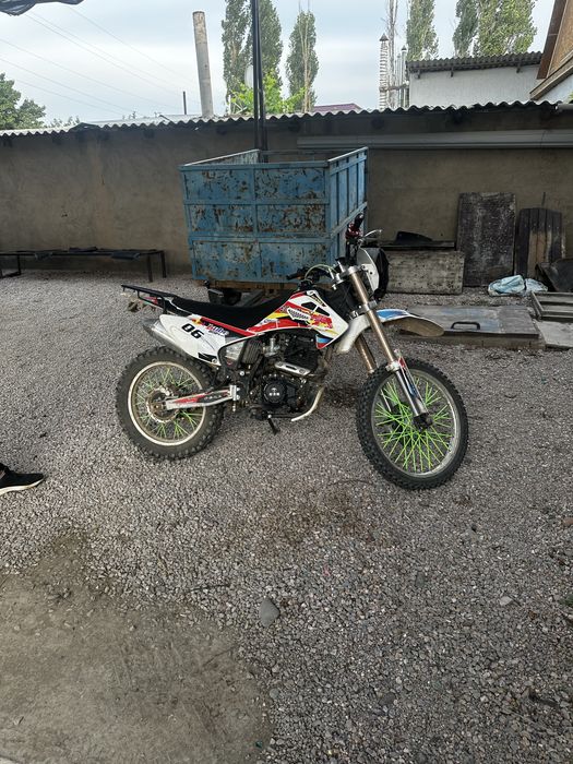Продаю мото 300 куб 06