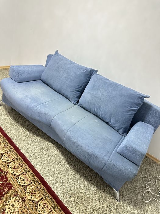 Продам Диван 10.000тг