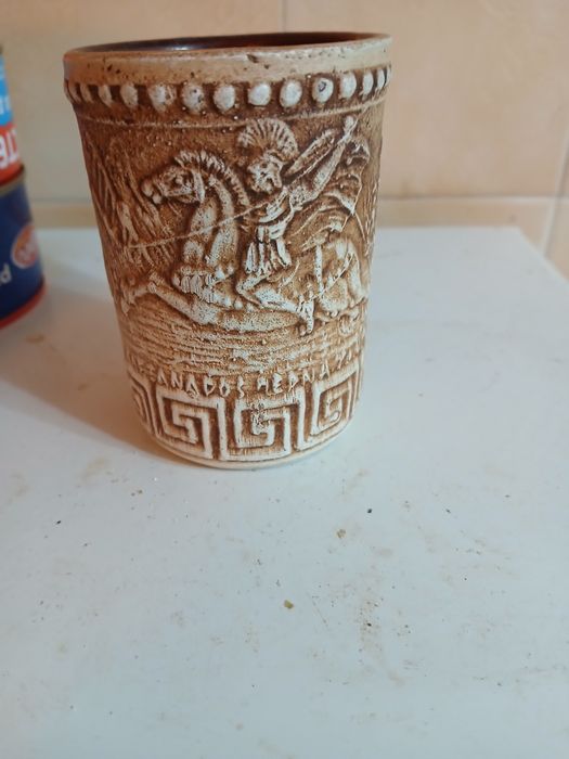 Чаша за вода,чай,кафе,мляко с антични мотиви