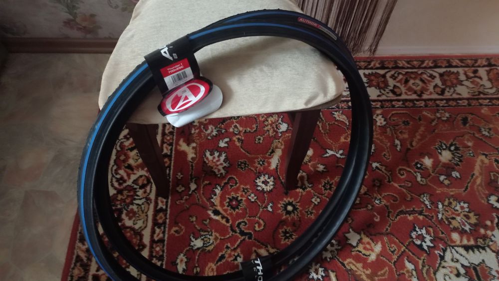 Велосипедные шоссейные покрышки (Чехия)