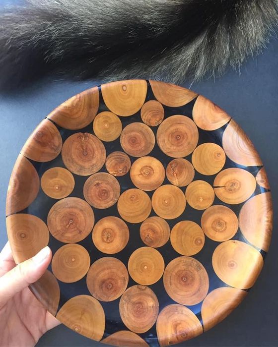 Купи от дърво и смола