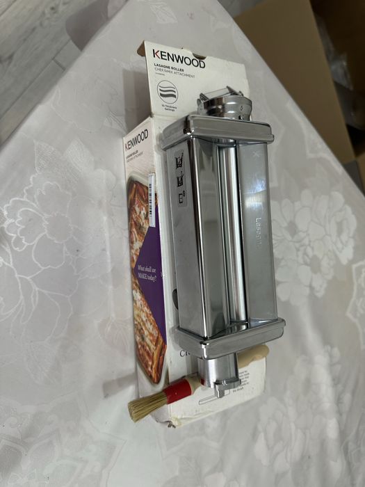 Кухонный комбайн Kenwood