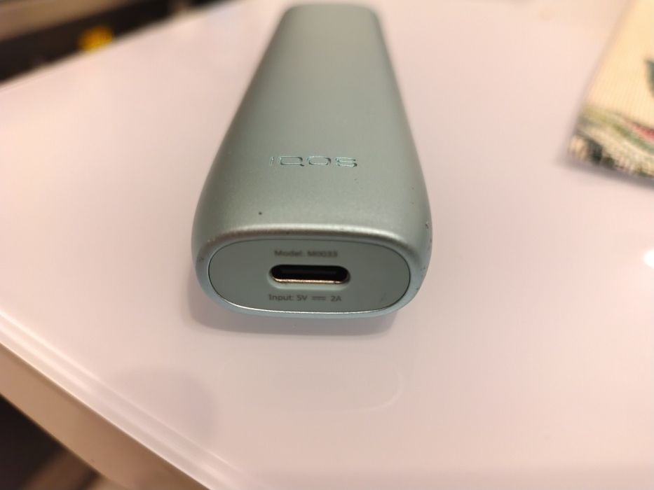 Vând Iqos Iluma i one+husa silicon