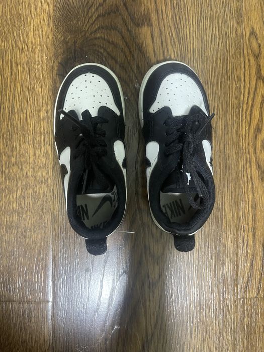 Кроссовки на девочку