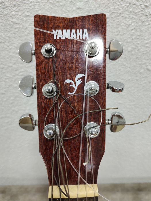 Продам YAMAHA FX370C
