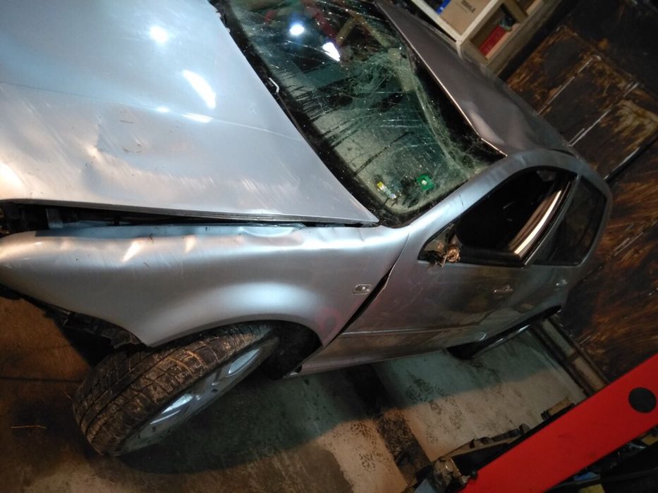 Голф 4 1.6 sr 101 akl на части