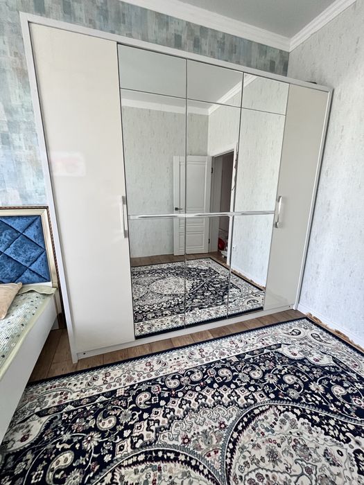 Б/У Спальный гарнитур