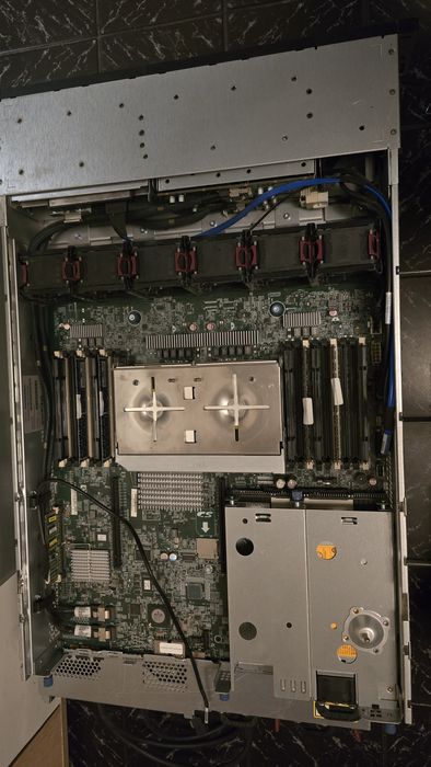 DL380 G6, 2x Xeon X5570, 8GB DDR3