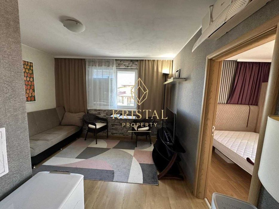 Продава се Двустаен апартамент в к.к. Слънчев бряг - 52 кв.м за 1635 €/кв.м - Снимка #1