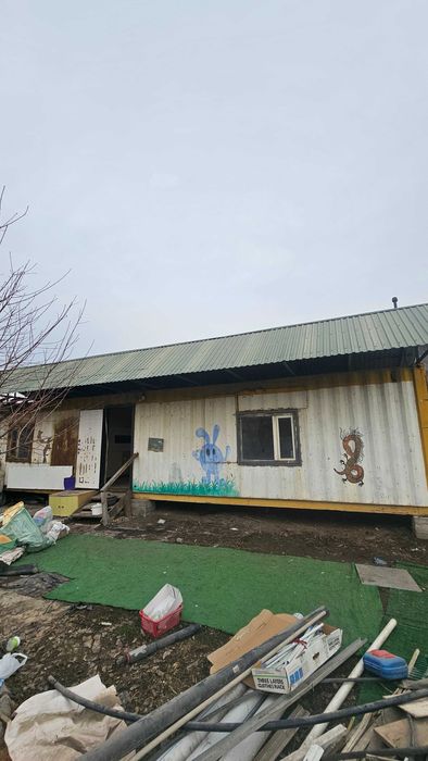 Жилой вагончик, контейнер