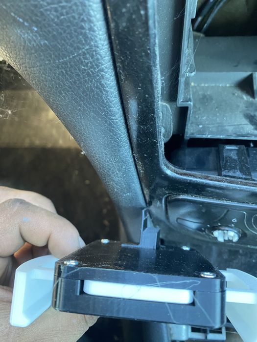 стойка за телефон мерцедес цлк 209 clk w209