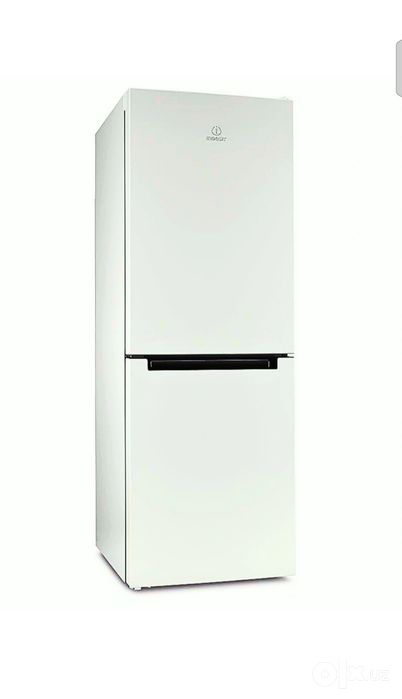 Холодильник Indesit DS 4180W