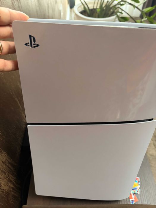 PS 5  SLIM + volan+consola